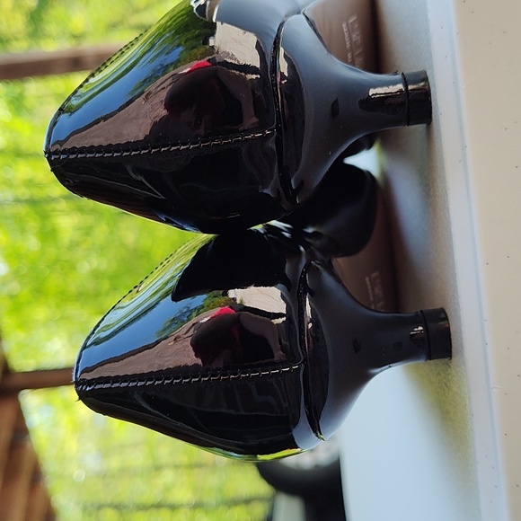 Wayderns Brand Patent Leather Shoes - Picture 6 of 8